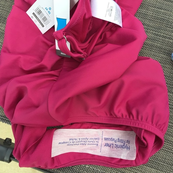 Time and Tru Womens Pink V-Wire One Piece Swimsuit Size Small 4-6 - Picture 6 of 10